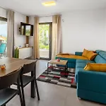 Apartament Awesome In *