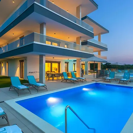 Awesome In Apartman Malinska