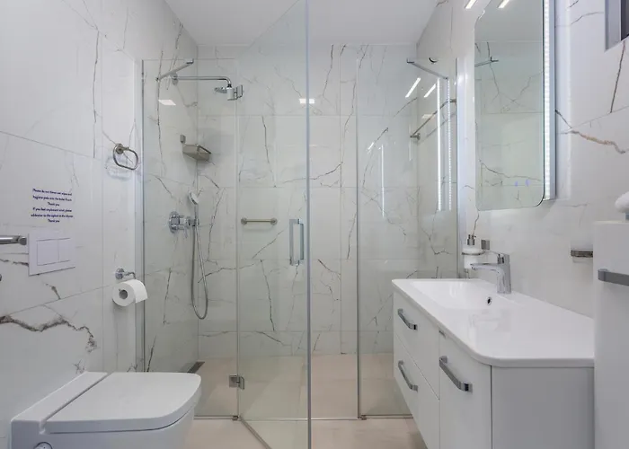 Awesome In Apartament Malinska